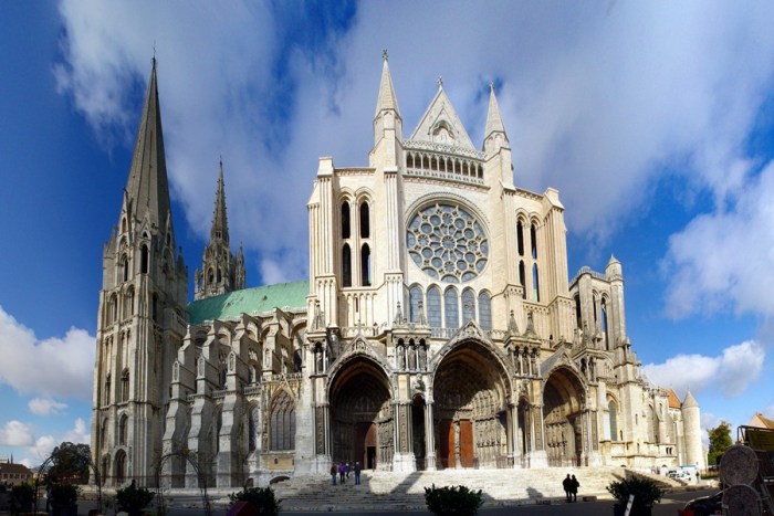 Chartres cathedral ap art history